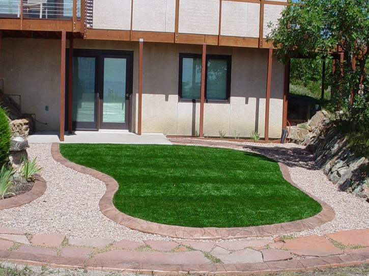 Synthetic Grass Baltimore, Ohio Paver Patio, Front Yard