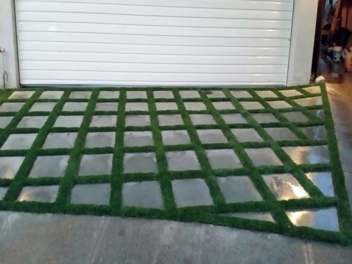 Synthetic Grass Franklin, Ohio Backyard Deck Ideas, Front Yard Landscaping